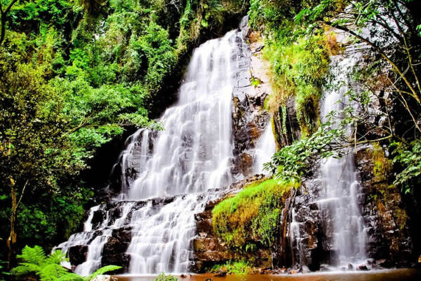 Burundi Waterfalls Safari