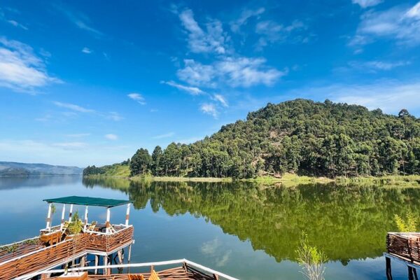 Lake Bunyonyi Tours