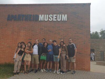 Apartheid Museum (Johannesburg) Apartheid Museum (Johannesburg)