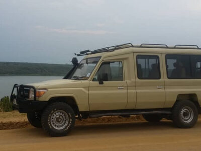 Extended Safari Land Cruiser Extended Safari Land Cruiser